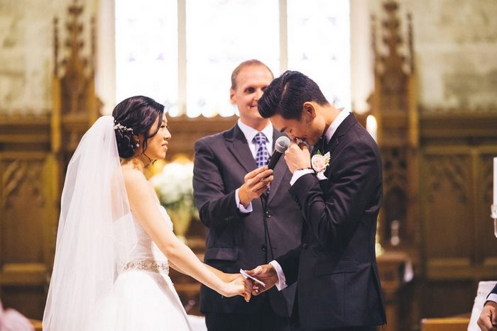 Timothy dan Candice menikah