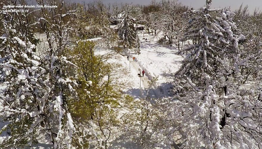 Hungary Dobog&oacute;kő April Snowfall !! 2017.04 21 (Aerial Photos)