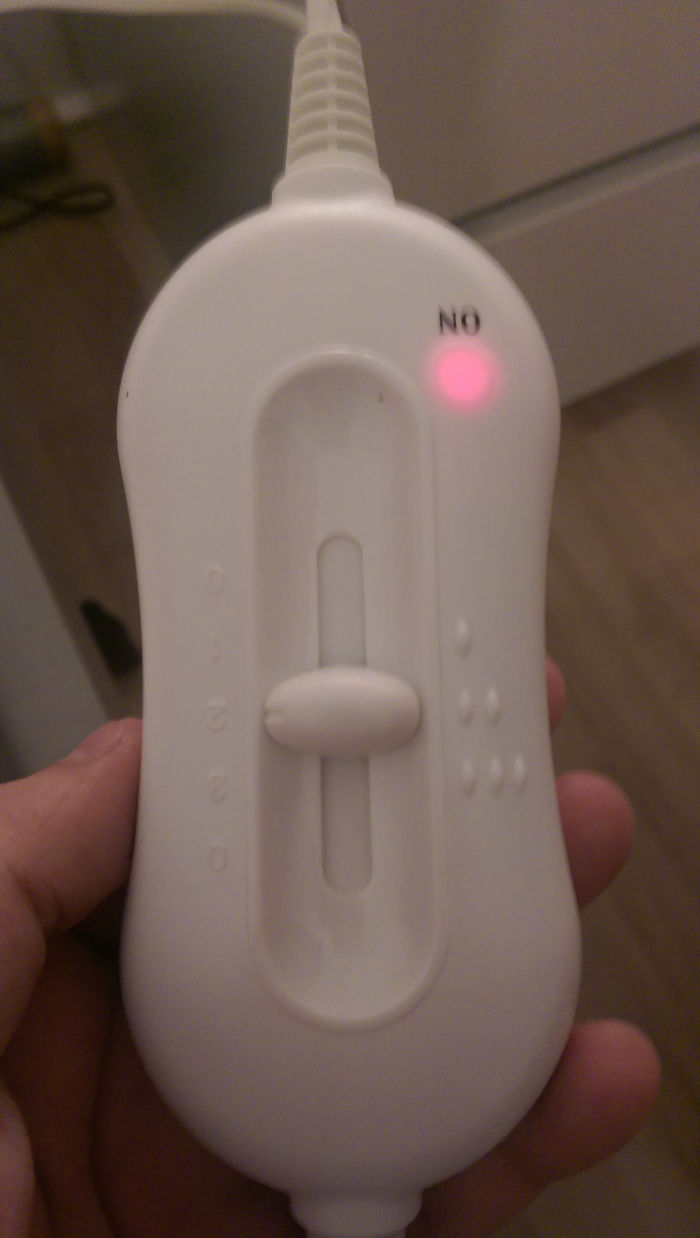 Mi novia me ha preguntado qué significa el "NO" en este interruptor