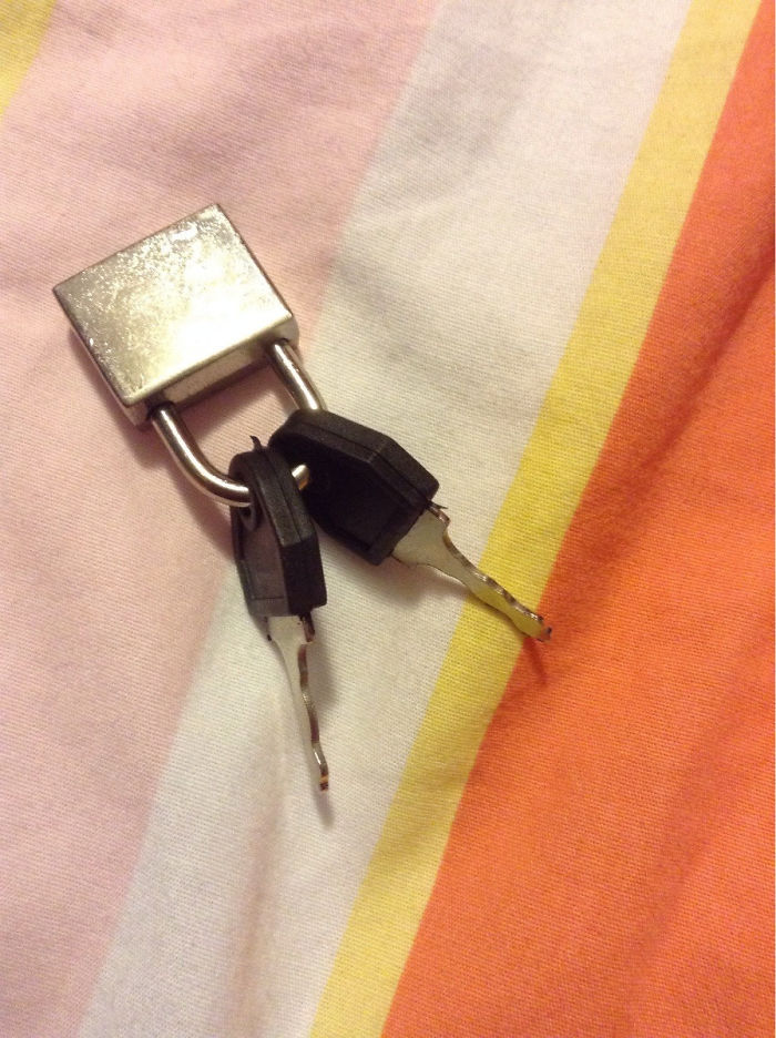 Mi novia no quería perder las llaves de este candado