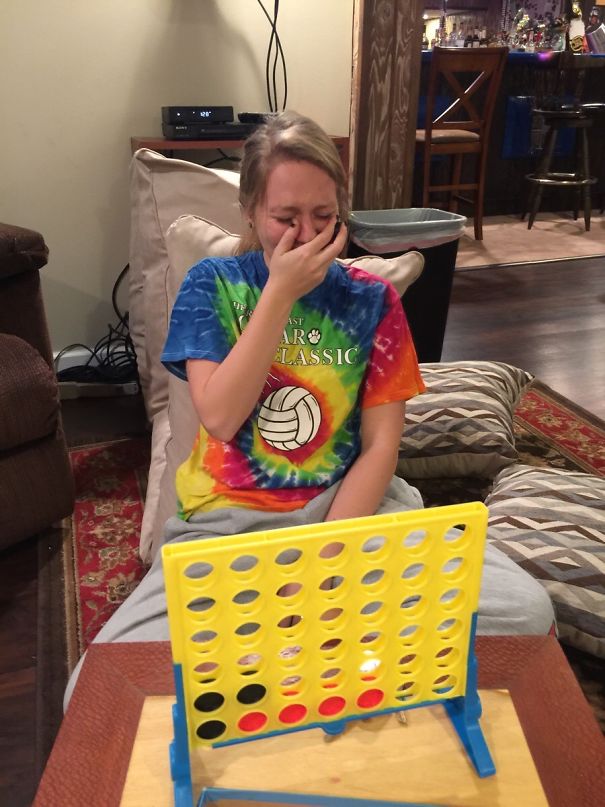 My Drunk Girlfriend Was Really Upset About Losing In Connect Four