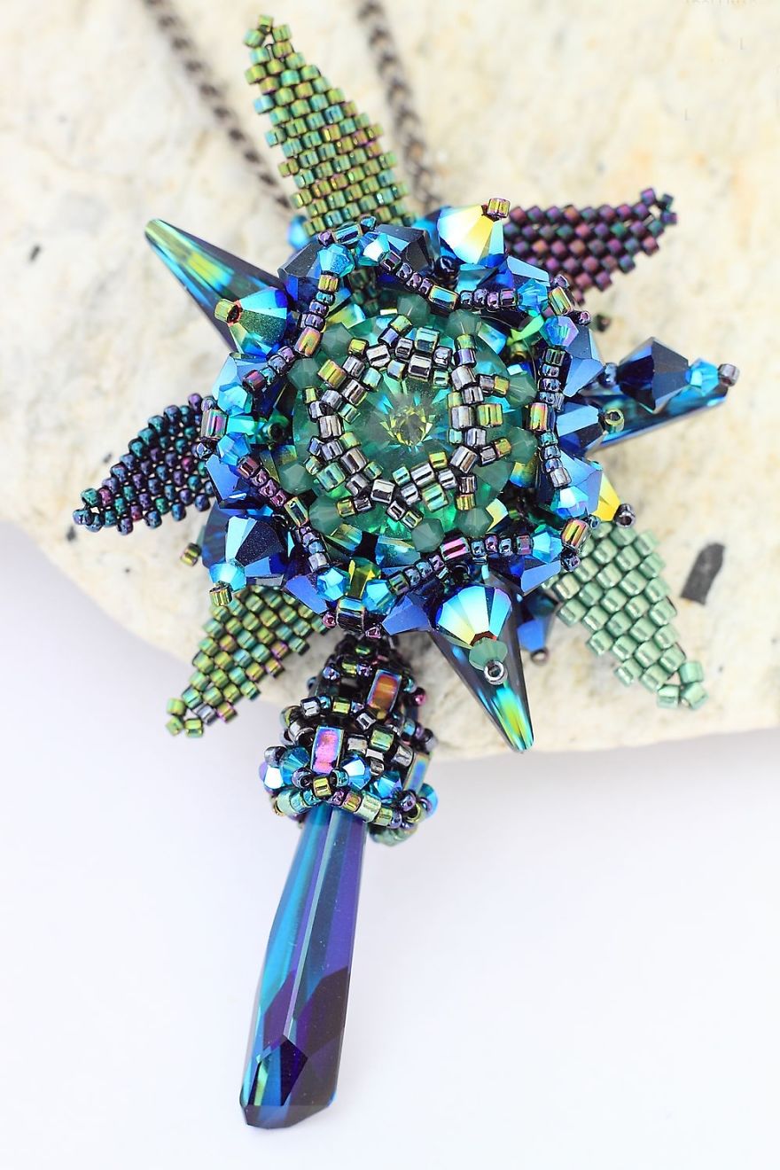 Gorgeous Seed Bead Webs: 12 Amazing Jewelries By Apollinariya Koprivnik