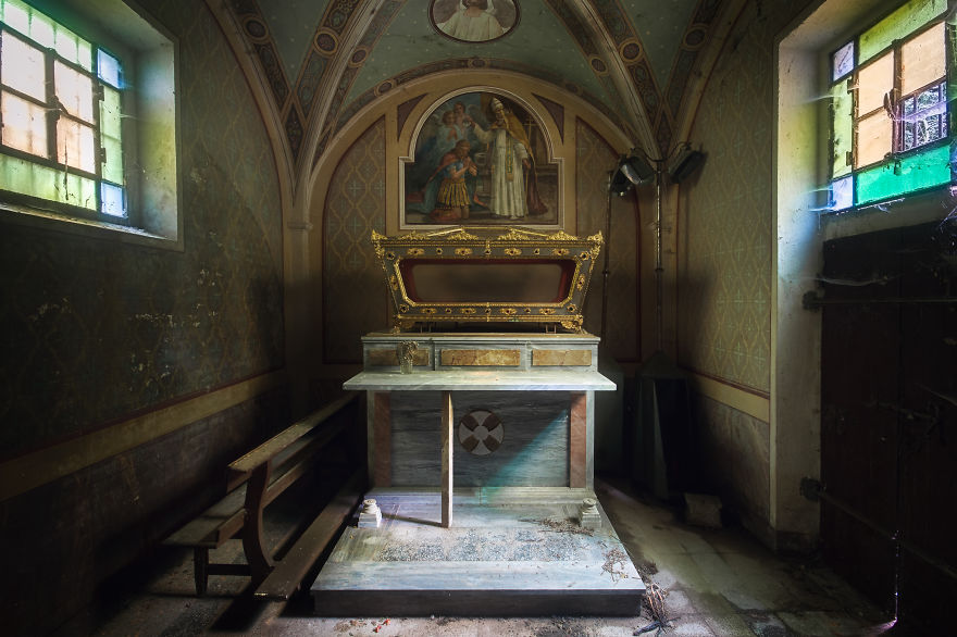 Little Room In A Church In Italy