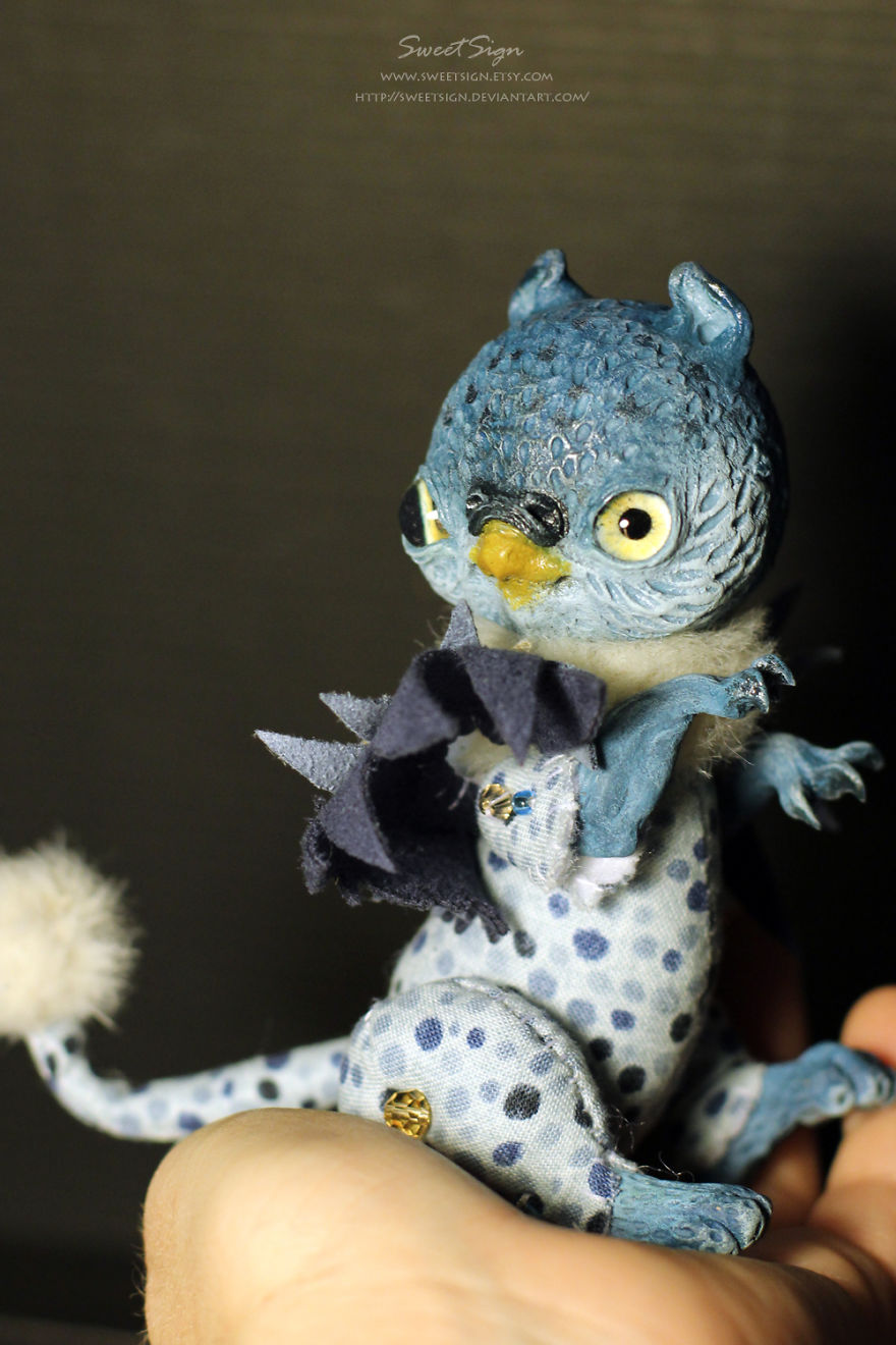 Snow Griffin, Ooak Poseable Doll