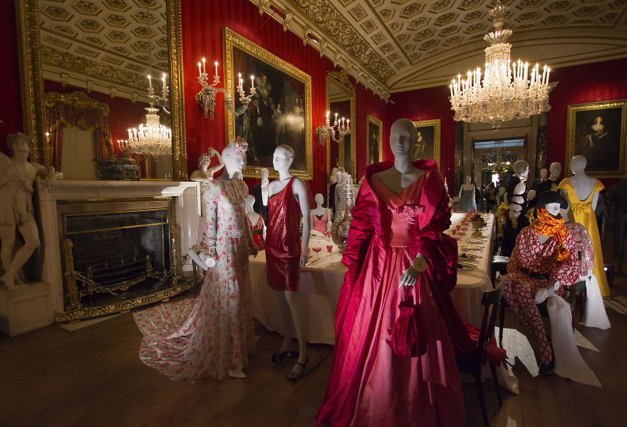 I Photographed 5 Centuries Of Fashion At Chatsworth House