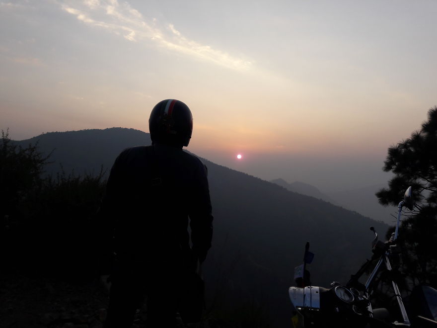 Himalayan Travelogue - Road Trip To Mountain Monastery Trail