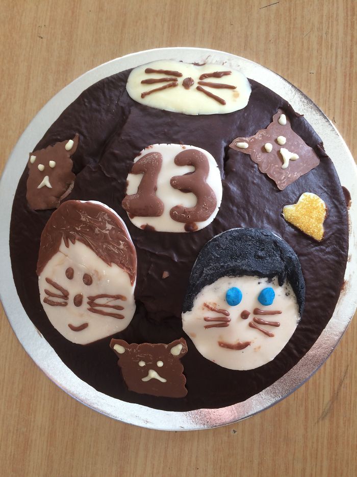 So, My Friend Made Me A Dan And Phil Cake For My Birthday