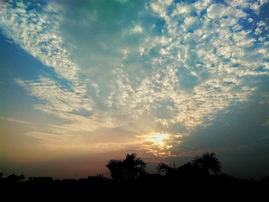 I Take Photos Of Sunsets With My Phone On My Roof To Practice