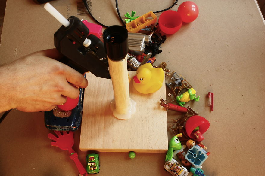 Creative Kids Lamp From Recycled Toys