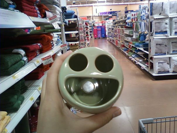 Toothbrush Holder Is Happy To See You!