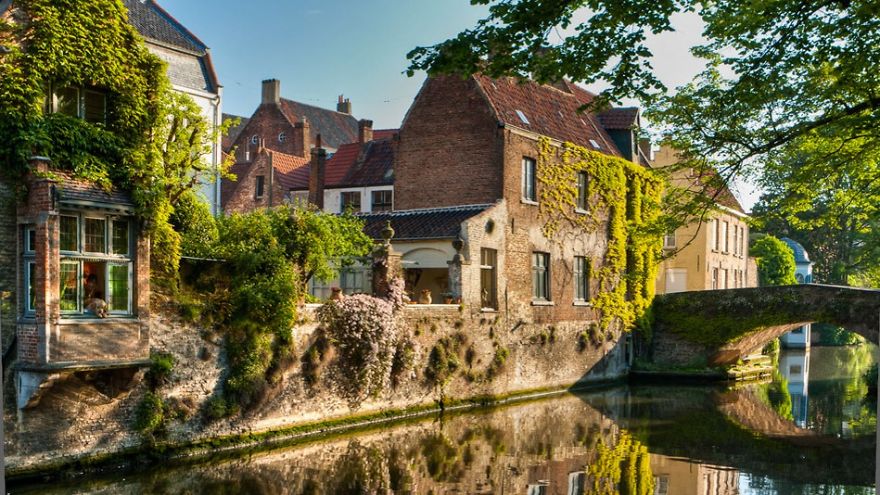 The Most Beautiful Cities In Belgium: "Venice Of The North" And The City Of Diamonds