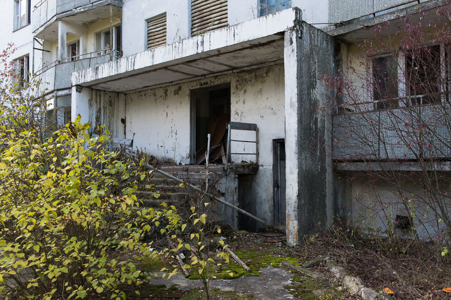 Ghost Town In The Middle Of Ukraine - Chernobyl 31 Years After The Explosion