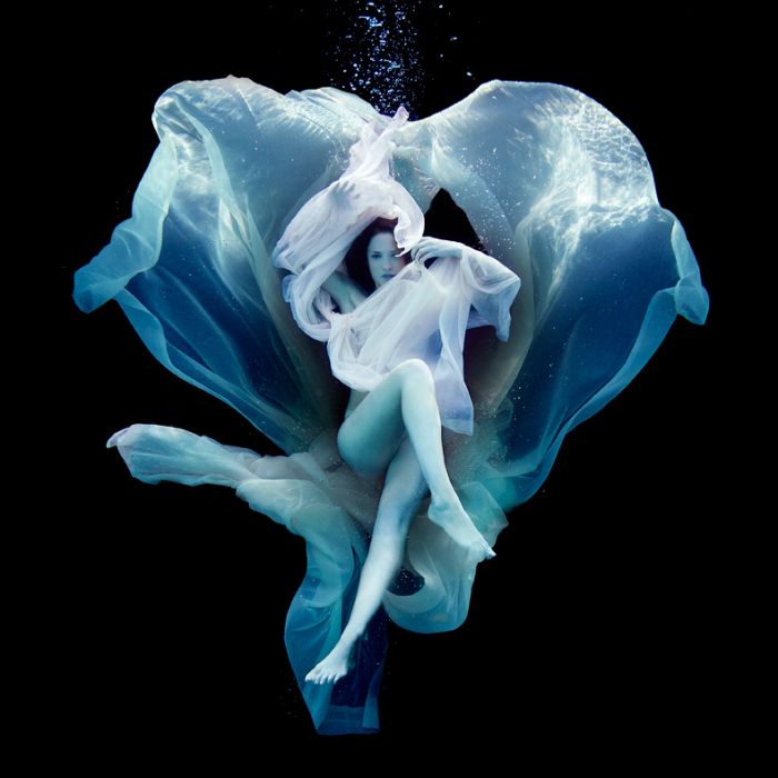 This Photographer Creates Magic Underwater With His “Fire In The Sky” Series