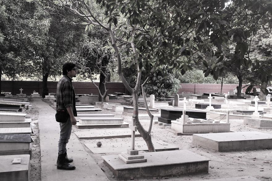 A Magnificent Cemetery Of Delhi - Echoes From The Dusty Corridors Of Time !!