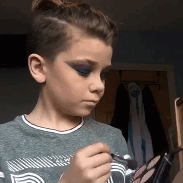 10-Year-Old Becomes Internet Sensation For His Awesome Make-Up Skills