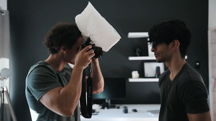 5 Genius DIY Camera Hacks That Will Greatly Improve Your Photography Skills In 1 Minute
