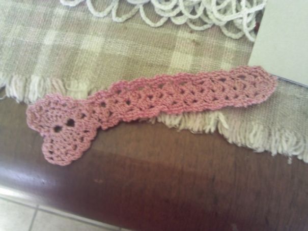 Mom Knitted Me A Heart-Shaped Bookmark