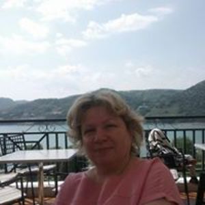 catherine_tsapralis avatar