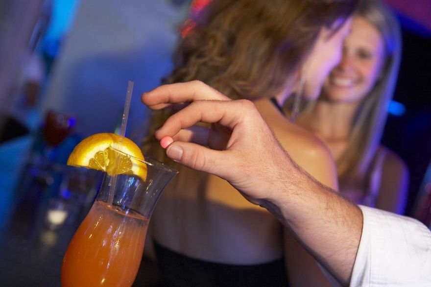 What's In Your Drink, The Straw That May Detect Date Rape Drugs .