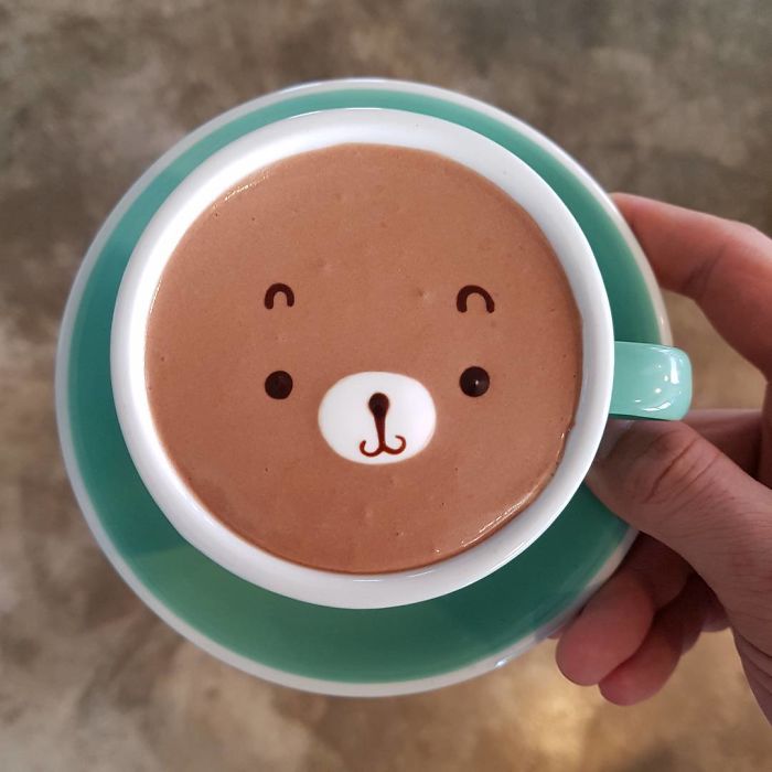 Artistic Barista From Korea Who Draws Art On Coffee.