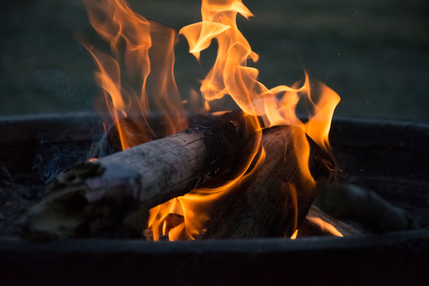 I Shot Fire At 1/4000s And Heres What Happened