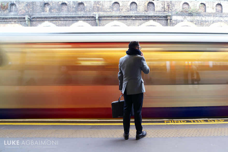 London Photographer Captures Awesome Shots Of People Waiting For Trains