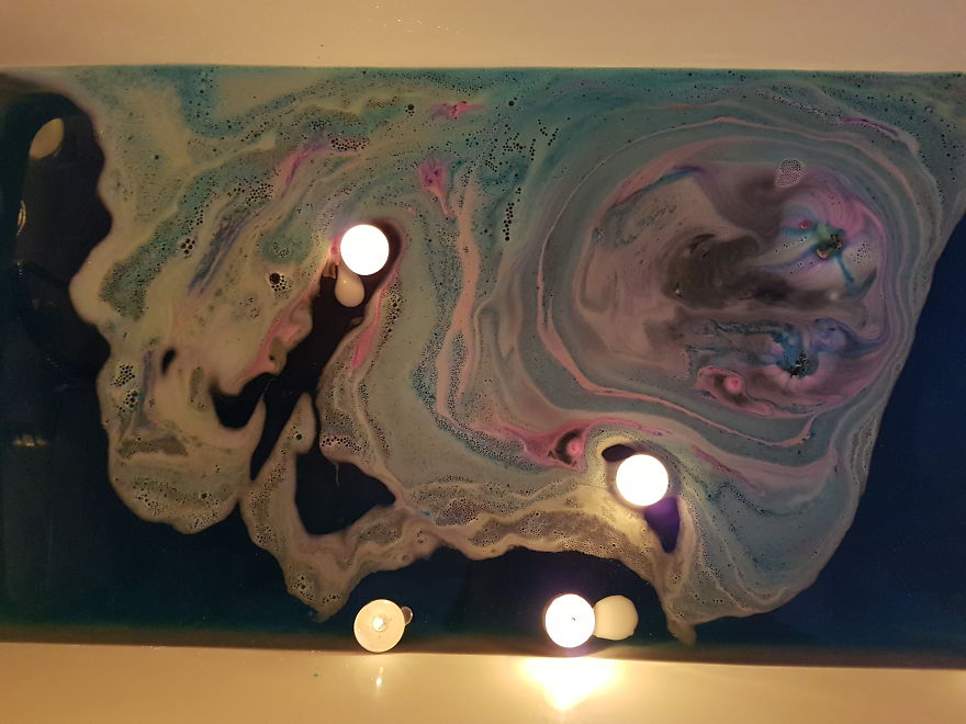 I Make Going Home And Relaxing In The Tub A Whole Other Level Of Chilling I Make Going Home And Relaxing In The Tub A Whole Other Level Of Chilling