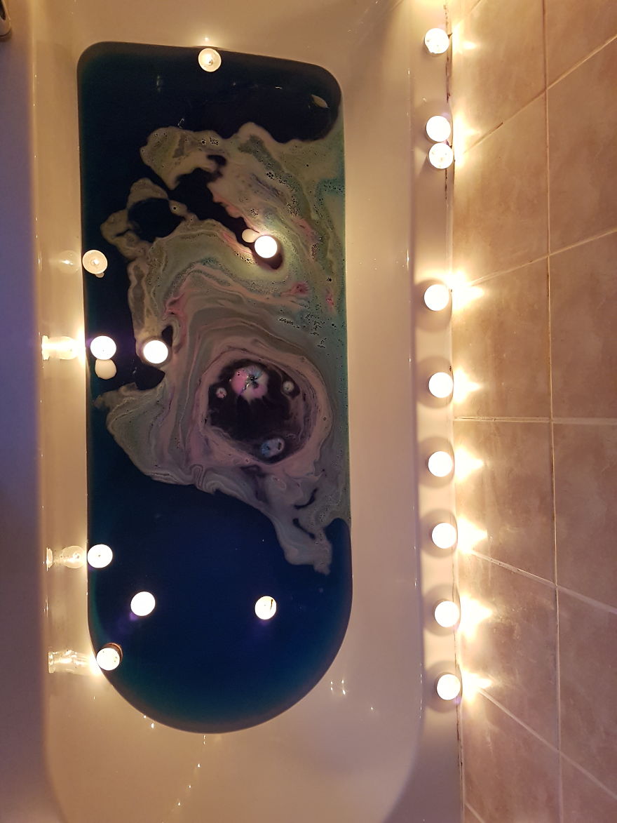 I Make Going Home And Relaxing In The Tub A Whole Other Level Of Chilling I Make Going Home And Relaxing In The Tub A Whole Other Level Of Chilling