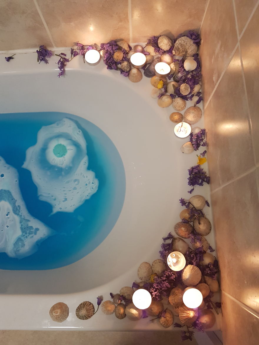 I Make Going Home And Relaxing In The Tub A Whole Other Level Of Chilling I Make Going Home And Relaxing In The Tub A Whole Other Level Of Chilling