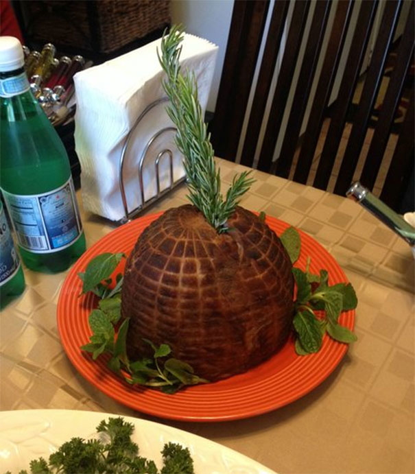 My Foreign Mother Was Unsure About How To Serve The Thanksgiving Ham