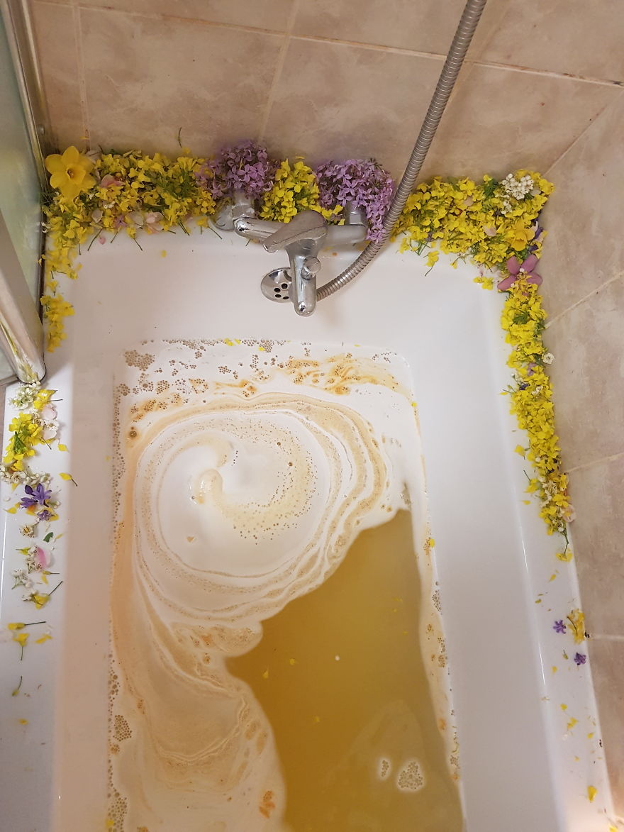 I Make Going Home And Relaxing In The Tub A Whole Other Level Of Chilling I Make Going Home And Relaxing In The Tub A Whole Other Level Of Chilling