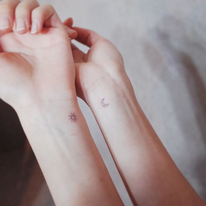 10+ Tiny Discreet Tattoos For People Who Love Minimalism By Witty ...