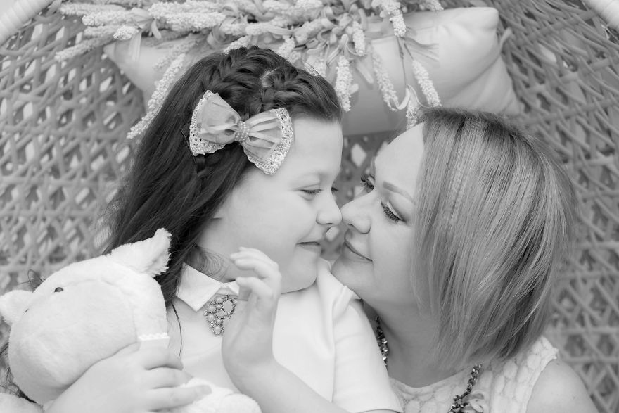 I Took Photos Of Moms And Their Children With Special Needs To Show Their Love To Each Other