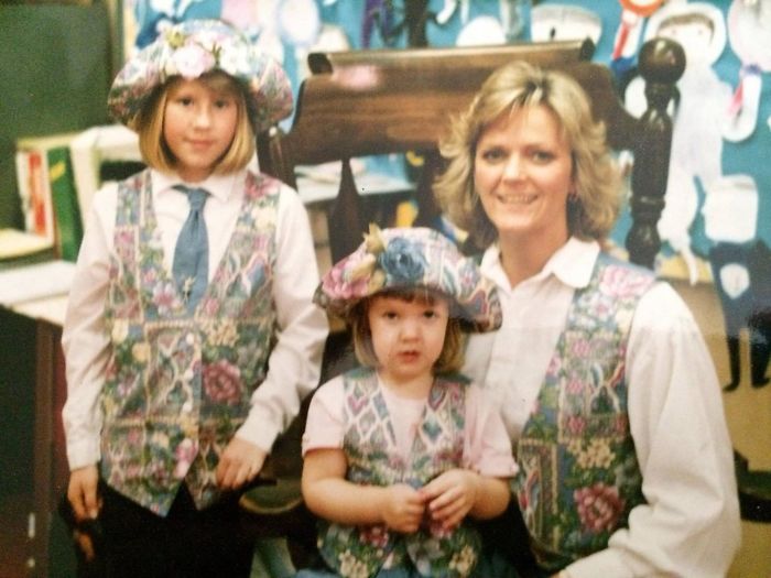 My Mom Made Matching Outfits For Me, My Fourth Grade Teacher, And Her Daughter
