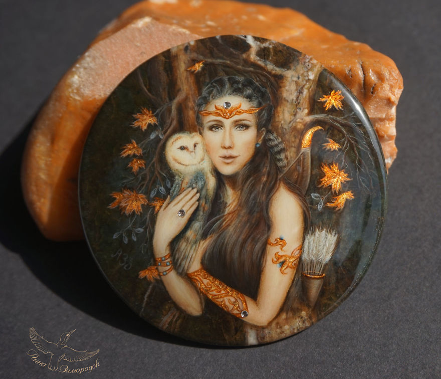 Art Of Miniature Lacquer Painting By Anna Zimorodok
