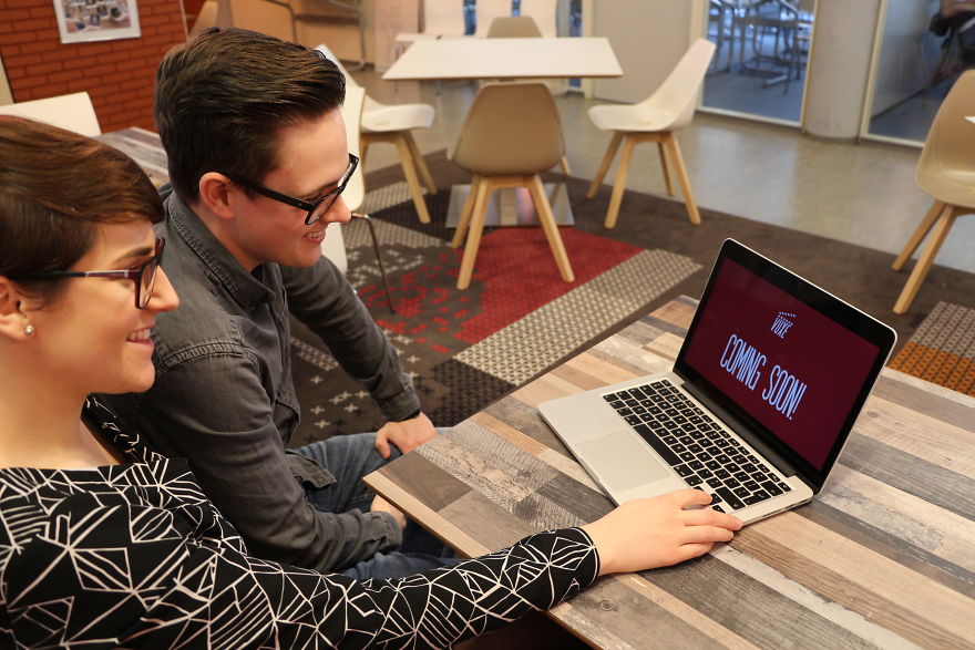 Couples Will Finally Stop Fighting Over What Movies To Watch With The Help Of This Dutch Website