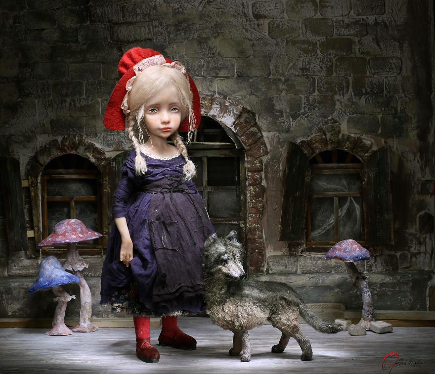 I Create Mysterious Dolls From Unknown Worlds
