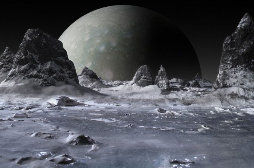 Fantastic Photographs Of Hand-Created Planets Fantastic Photographs Of Hand-Created Planets