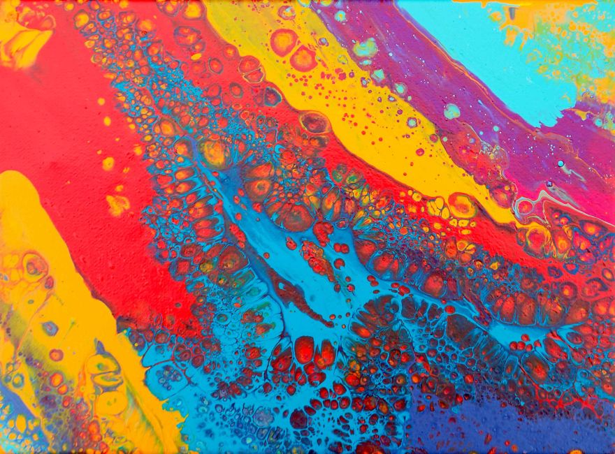 I Create Colourful Paintings By Pouring Paint Then Heating It With A Blow Torch!