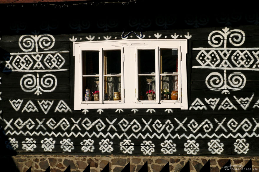 This Wonderful Slovak Village Will Make You Believe In Fairytale