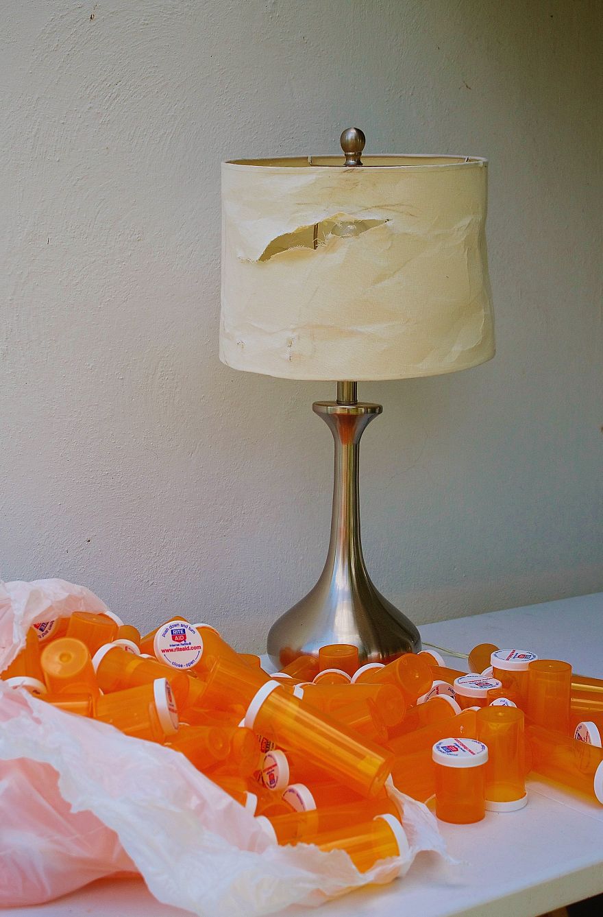I Revived An Old Lamp Using Nearly 90 Empty Pill Bottles