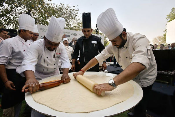 Indian Chefs Seek Giant Fried Bread Record