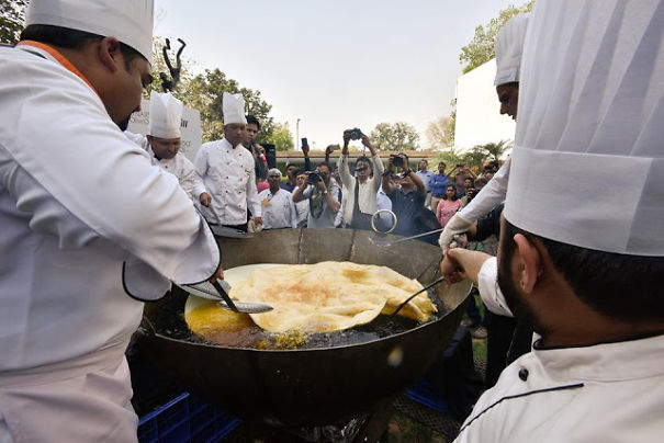 Indian Chefs Seek Giant Fried Bread Record