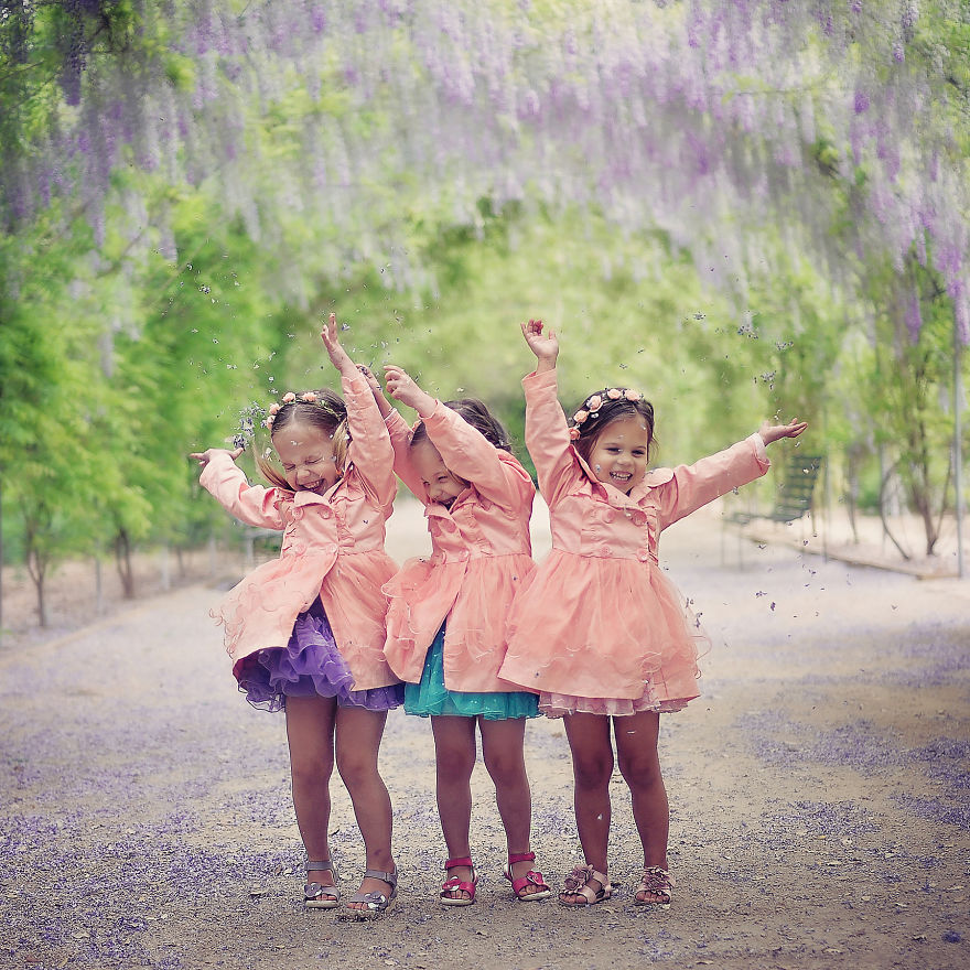 Raising Triplet Girls