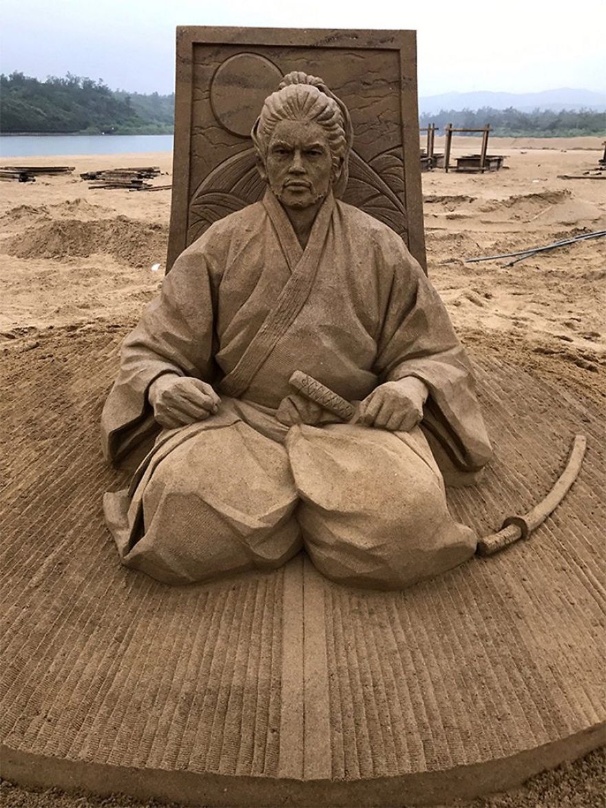 the Sand Sculptures By Toshihiko Hosaka