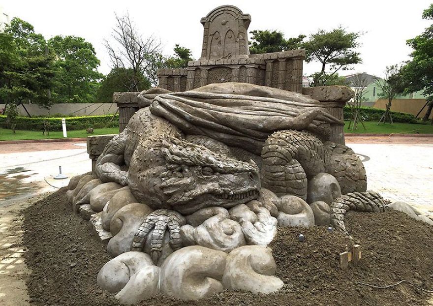 the Sand Sculptures By Toshihiko Hosaka