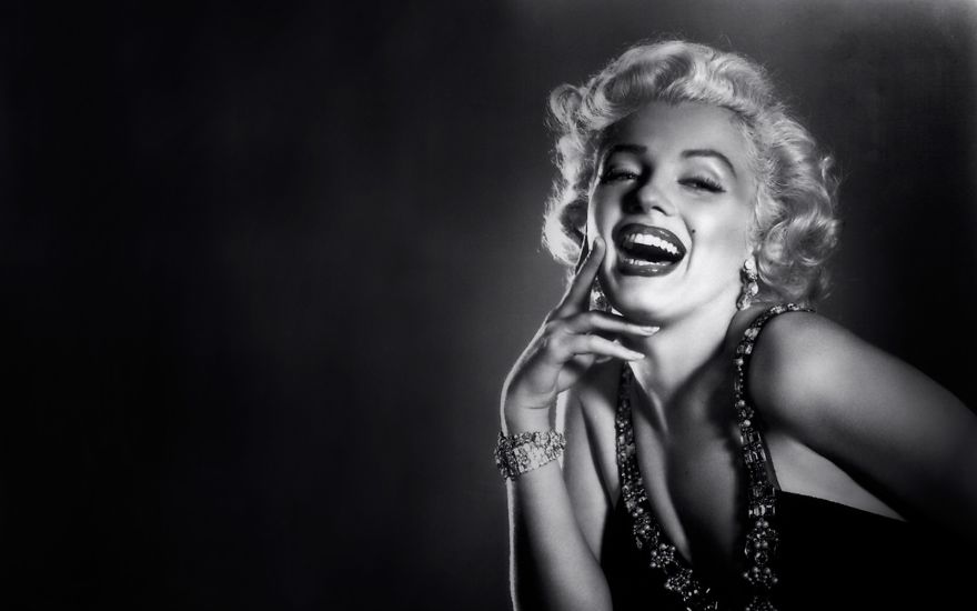 Story Of Worlds Most Beautiful Women. Story Of Worlds Most Beautiful Women.
