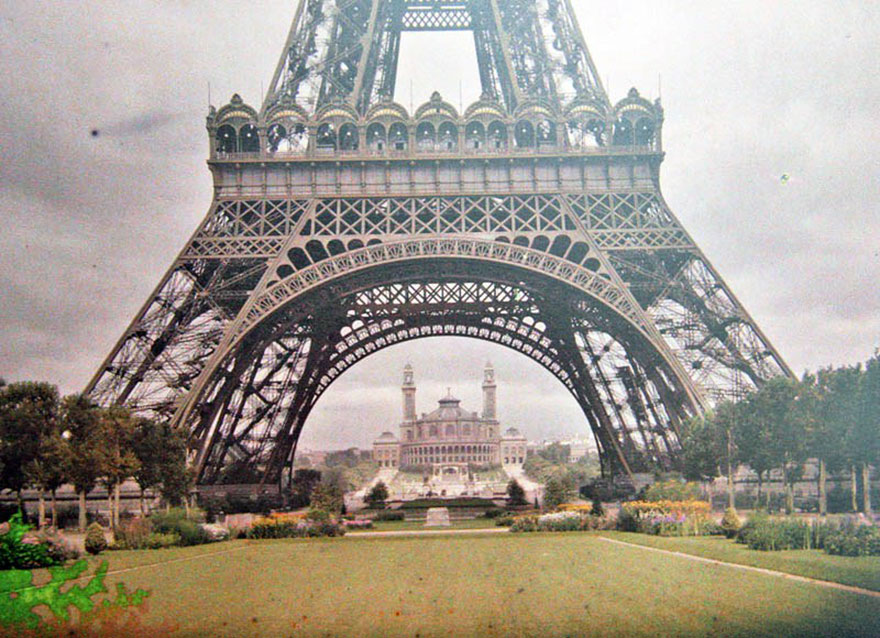 The Eiffel Tower, Paris, 1914