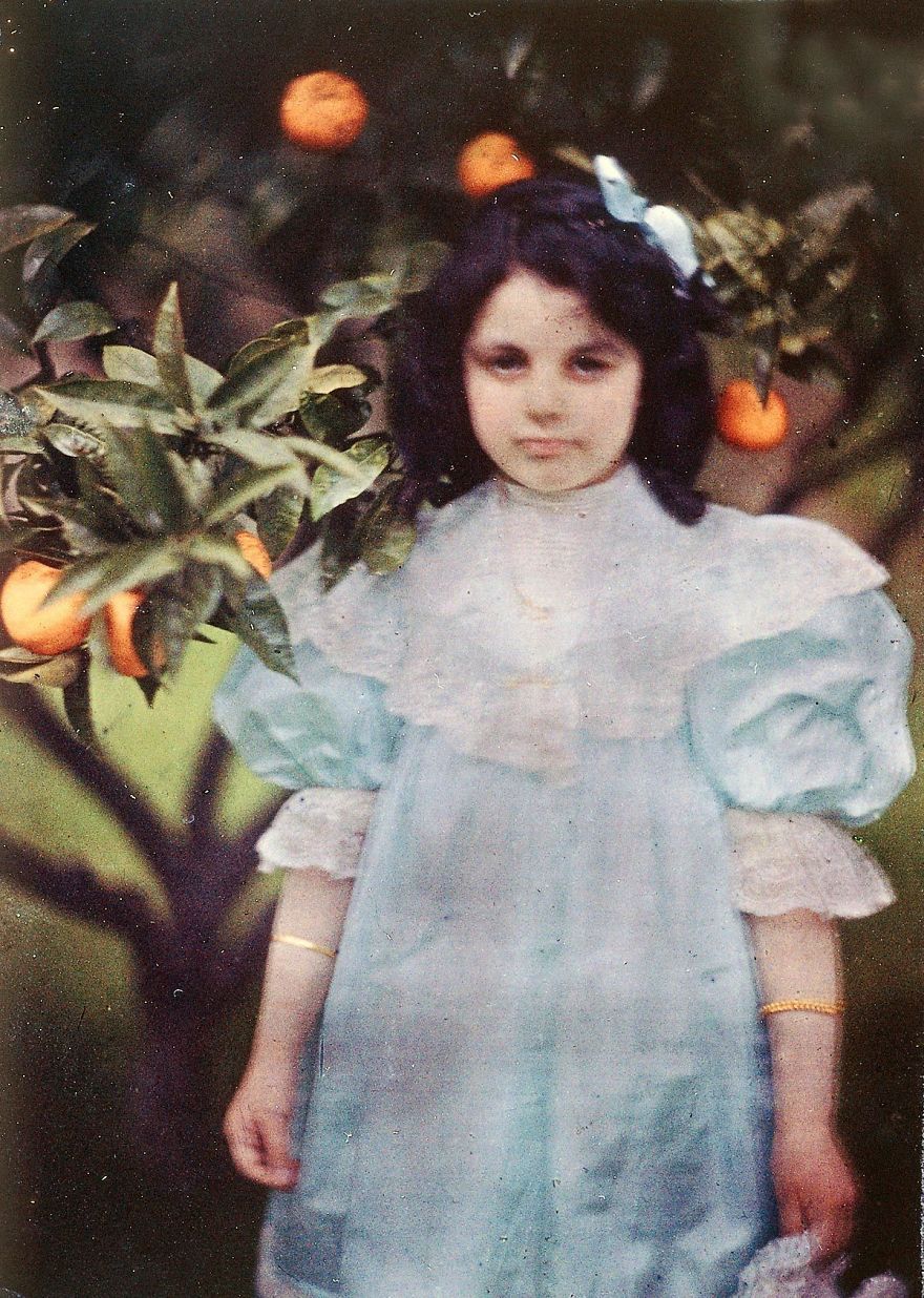 Peggy In The Garden, 1909