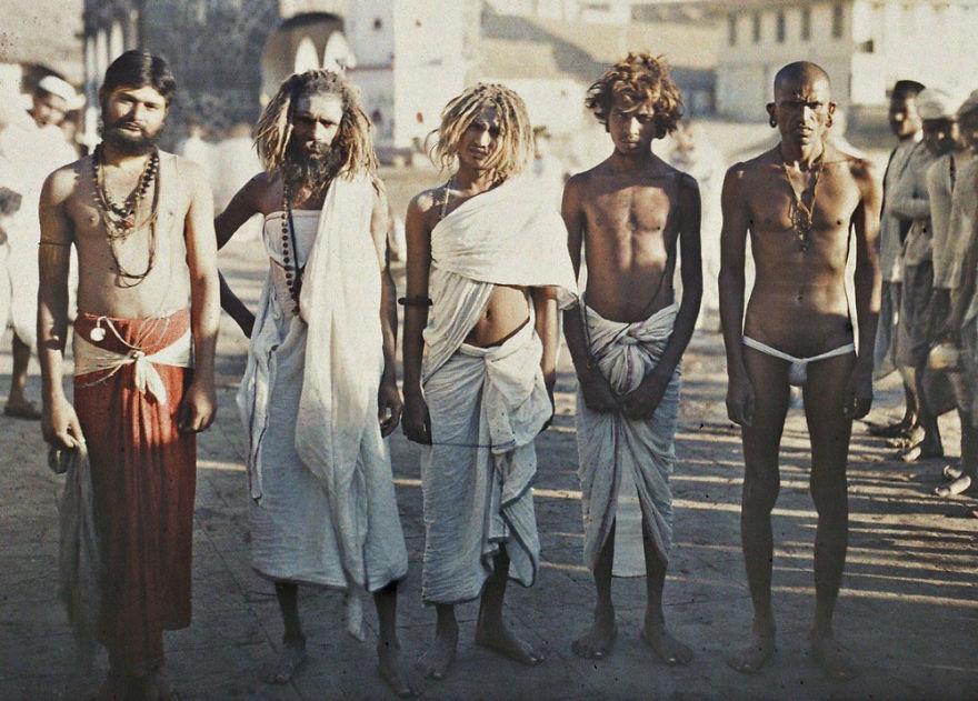 India, Bombay (Sadus), 1913